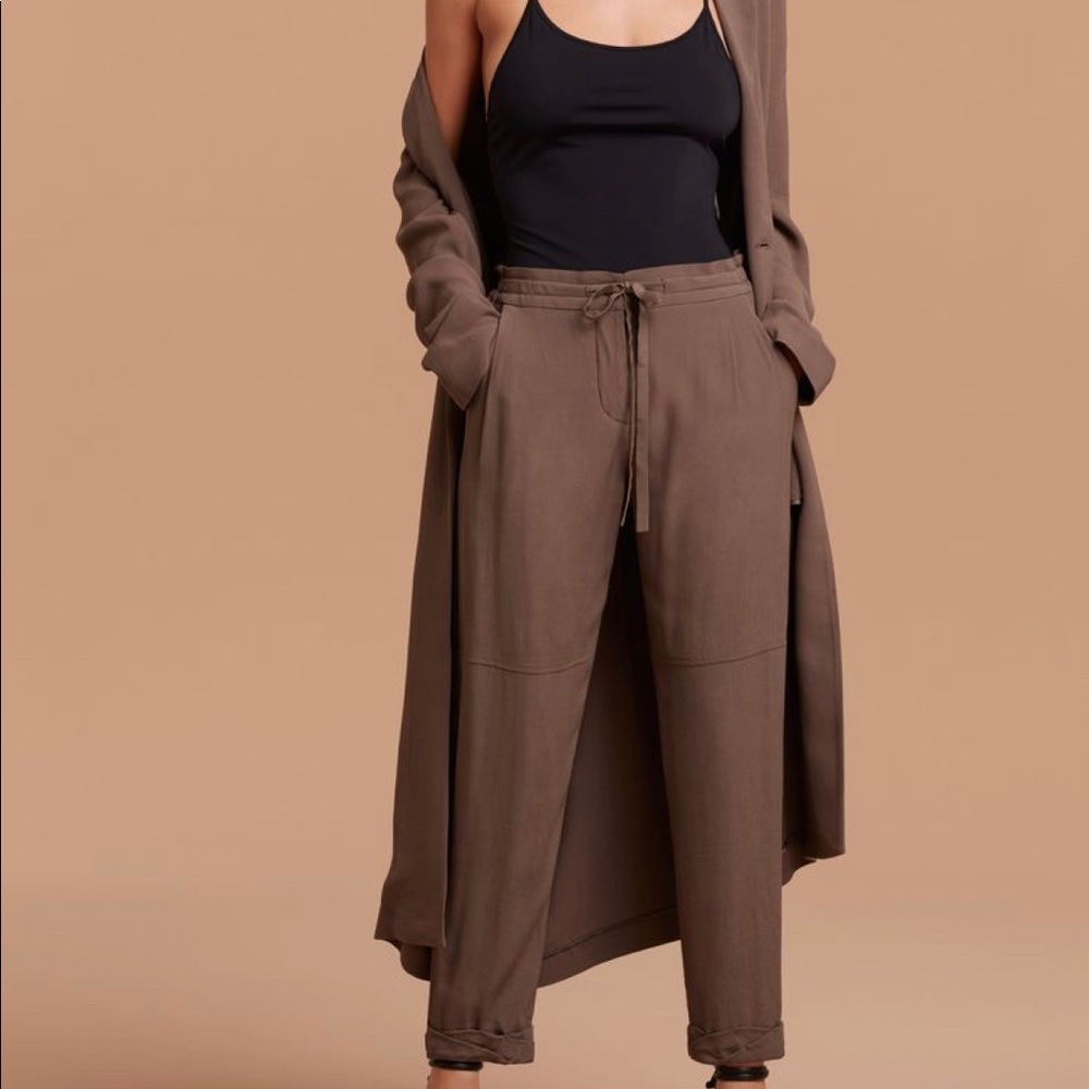 Aritzia Wilfred Marais Pant